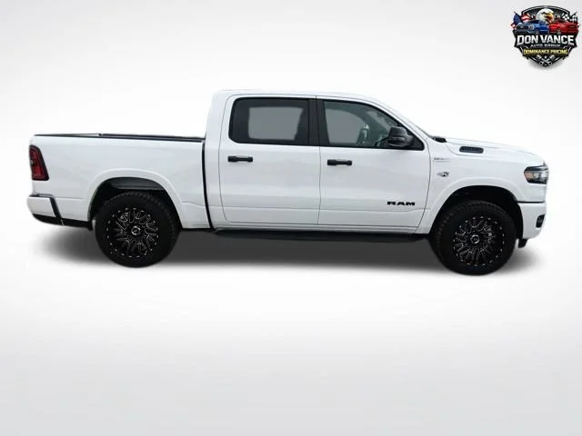 New 2026 Bright White Clear-Coat Exterior Paint RAM Big Horn/Lone Star image 6