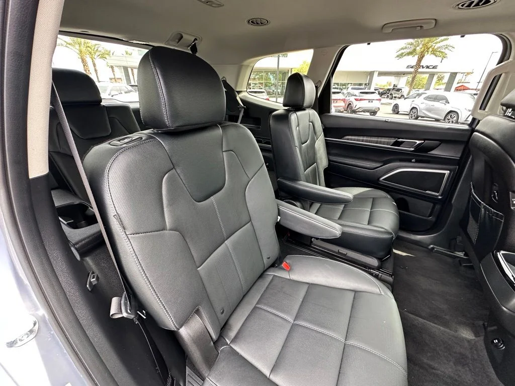 Used 2025 Silver Kia EX image 20