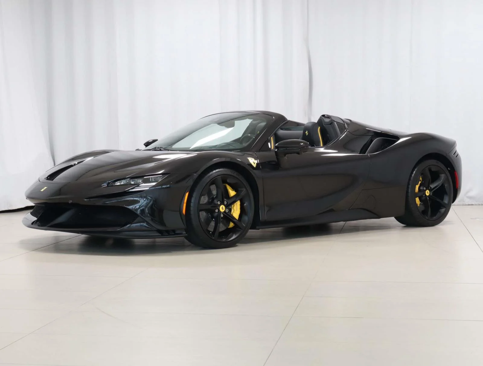 2025 Ferrari SF90 Spider's photo