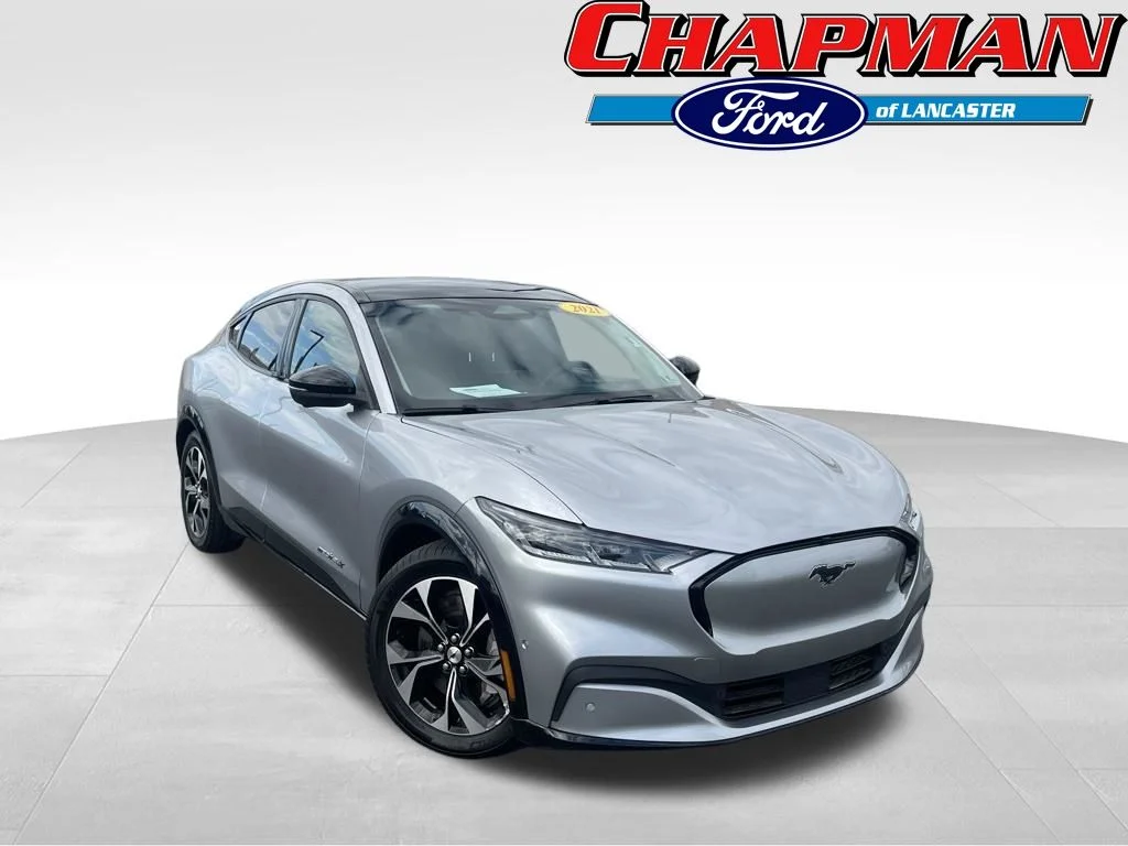 2021 Ford Mustang-Mach-e Premium's photo