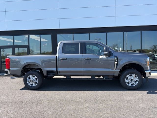 New 2026 Carbonized Gray Metallic Ford F-350® XLT image 2