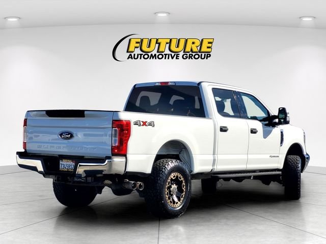 Used 2018 White Ford XLT image 4
