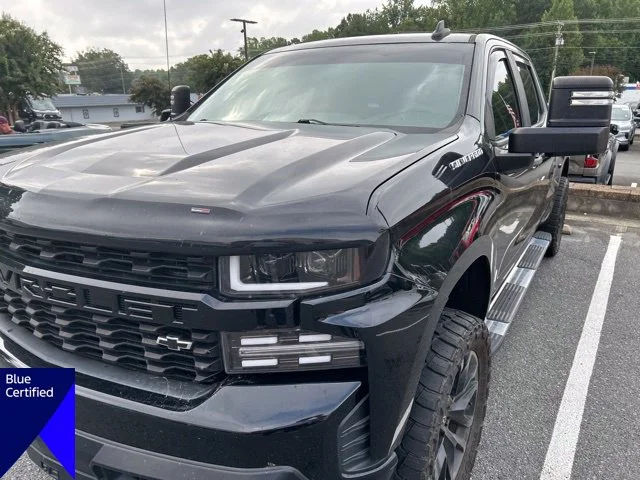 Used 2019 Black Chevrolet Custom image 2