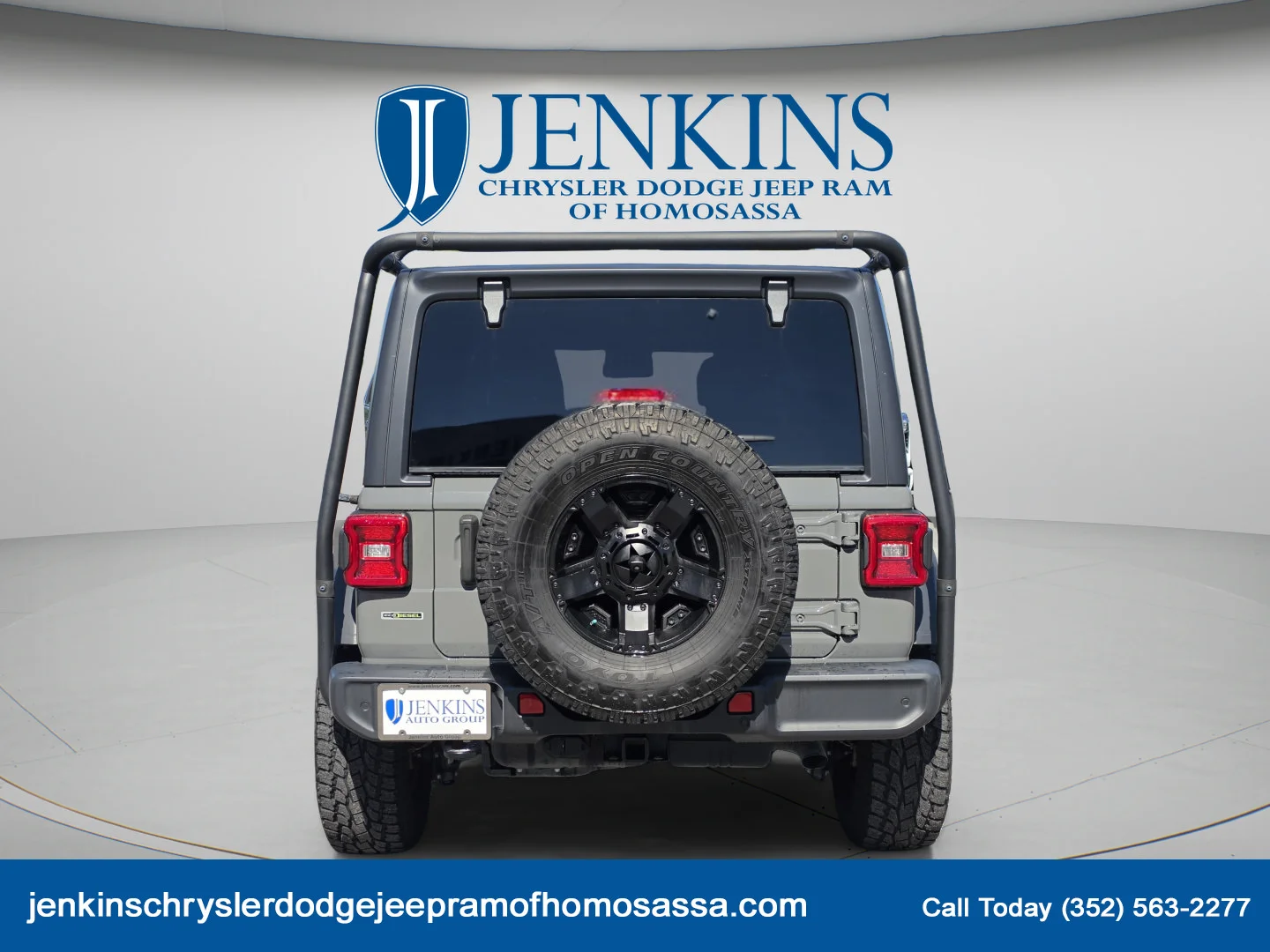 Used 2020 Sting-Gray Clearcoat Jeep Sport S image 6