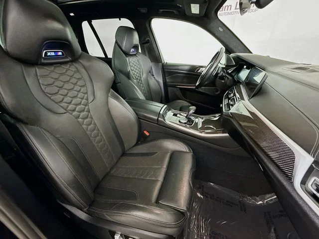 Used 2021 Black BMW  image 29