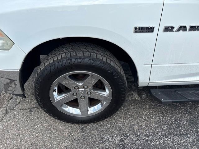 Used 2010 Bright White Clearcoat/Mineral Gray Metallic CC Ram SLT image 13