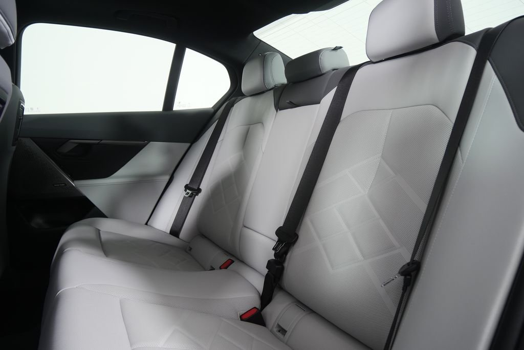 New 2027 Brooklyn Grey Metallic BMW 530i image 15