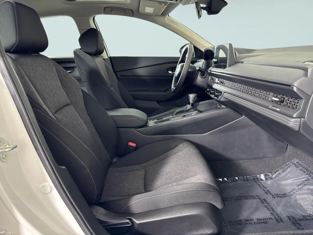 2026 Honda Accord SE - Photo 8