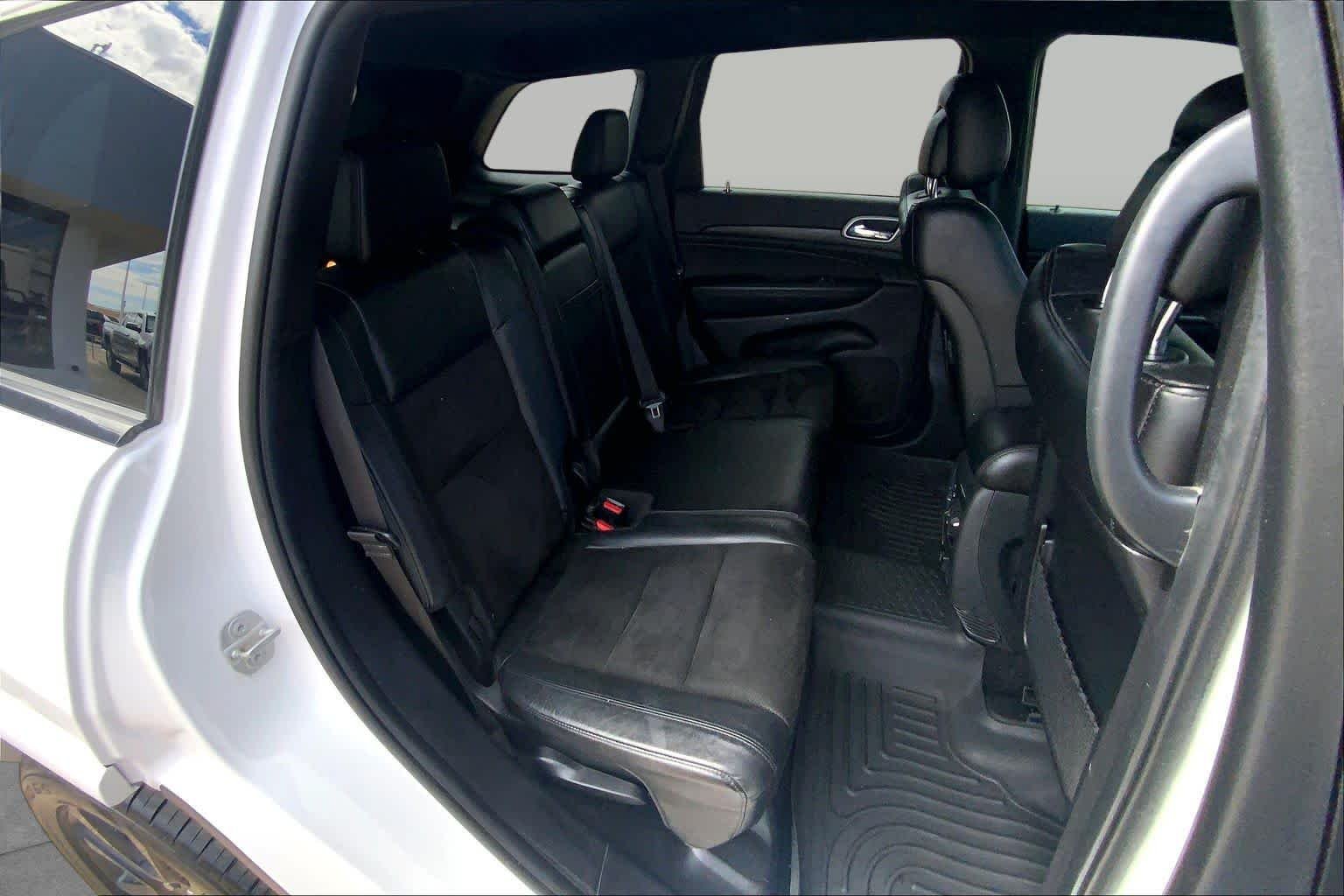 Certified Used 2021 Bright White Clearcoat Jeep Laredo X image 20