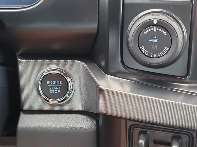 New 2026 White Metallic Ford Platinum image 29