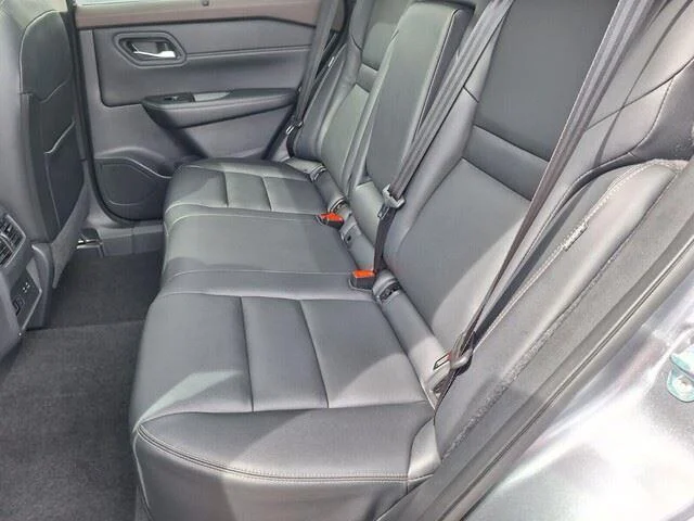 2023 Nissan Rogue SL - Photo 25