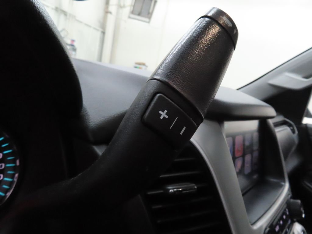 Used 2020 White GMC SLT image 15