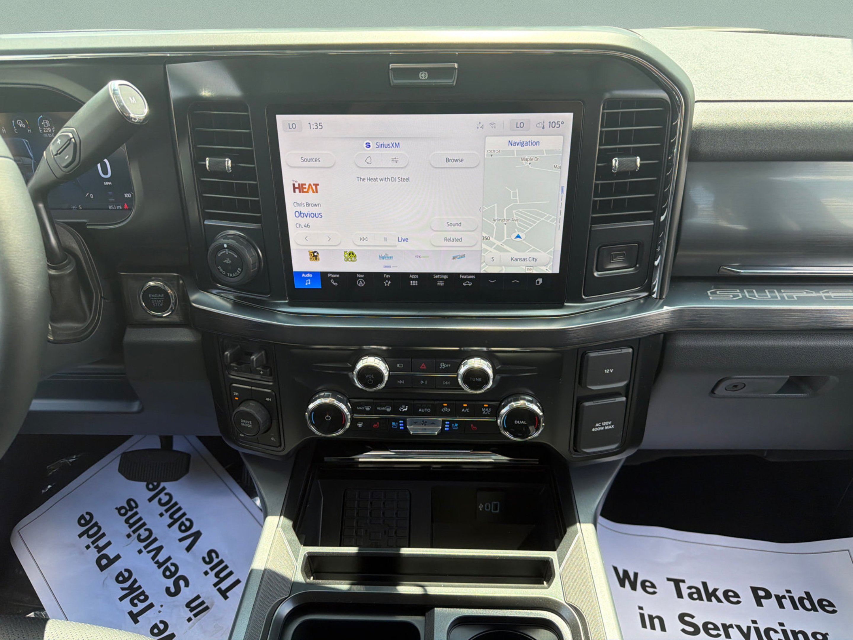 New 2026 Glacier Gray Metallic Tri-Coat Ford F-250® Lariat® image 17