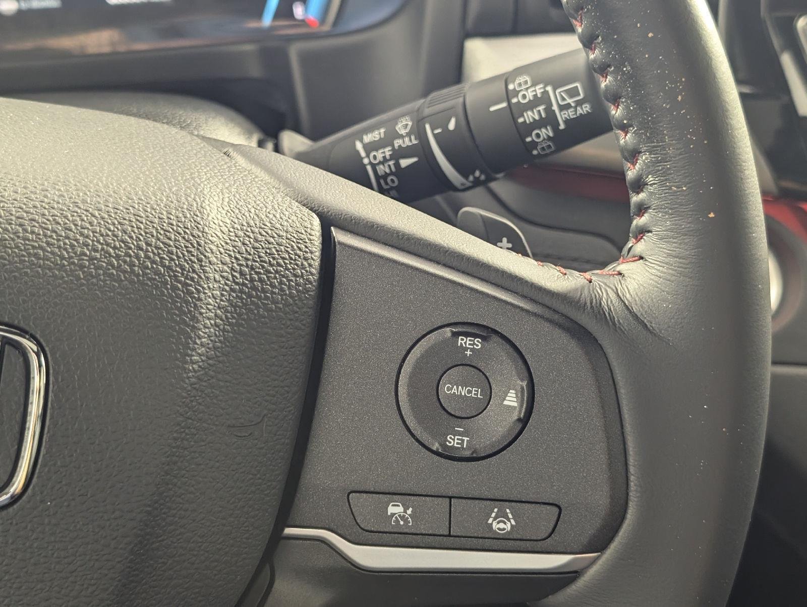 2024 Honda Odyssey SPORT - Photo 19
