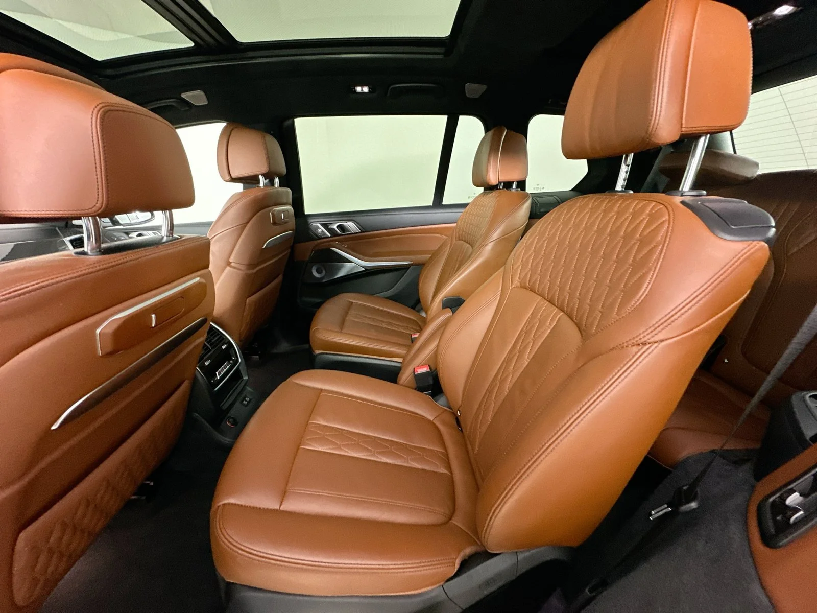 Used 2023 Gray BMW  image 38
