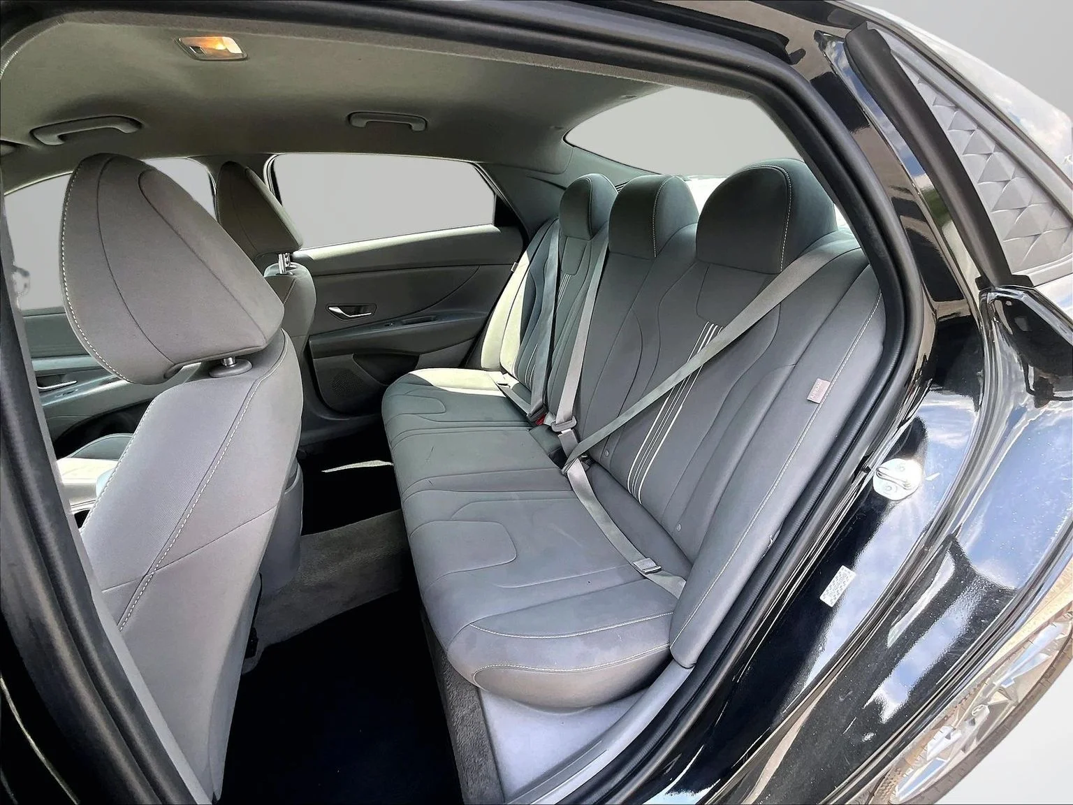 Used 2024 Black Hyundai SEL image 25