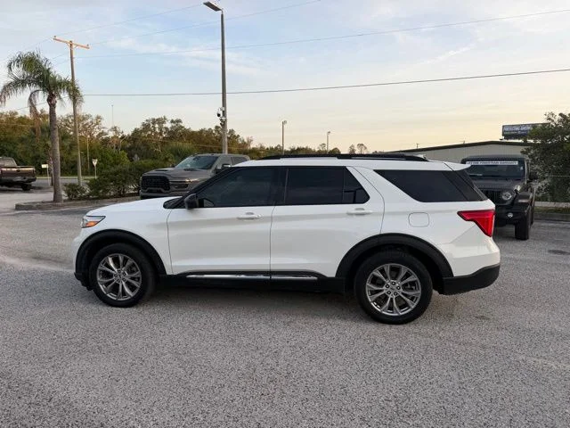 Used 2020 White Ford XLT image 9