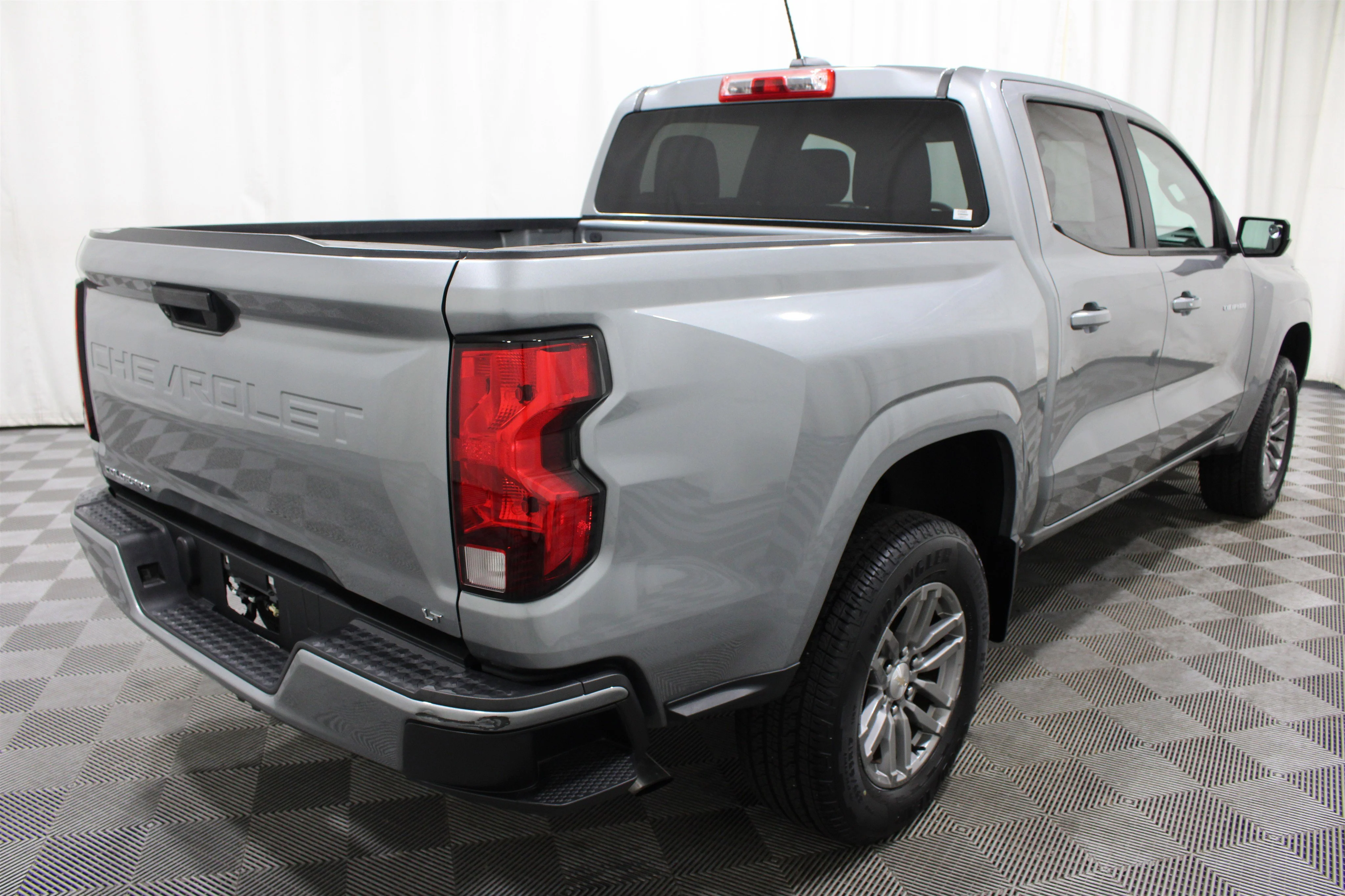 2023 Chevrolet Colorado LT - Photo 27