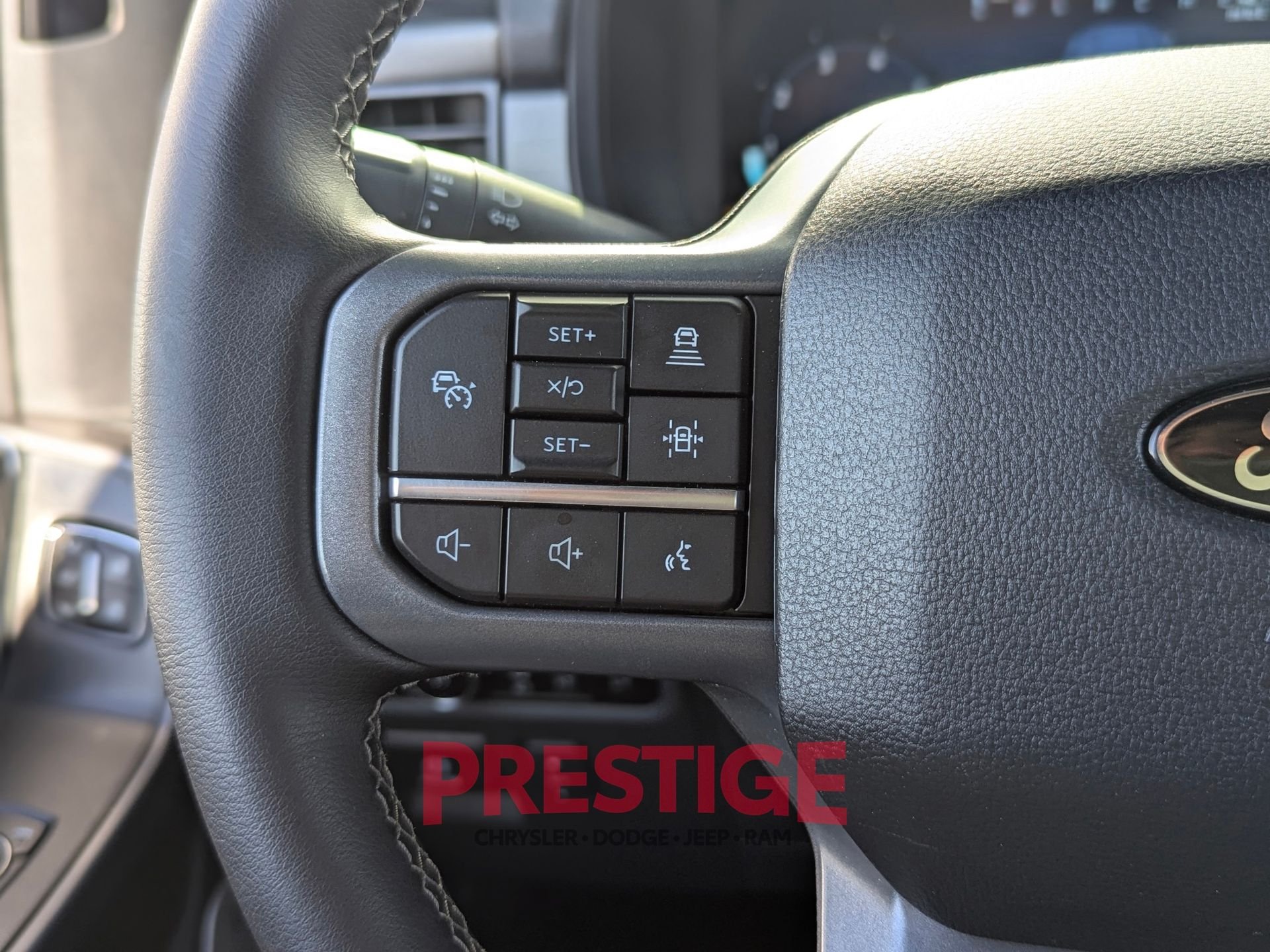 Used 2025 Black Ford Lariat image 18