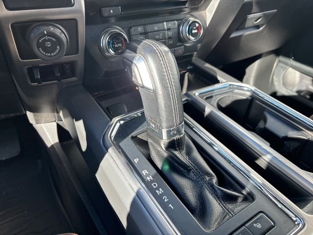 Used 2016 Blue Ford Platinum image 31