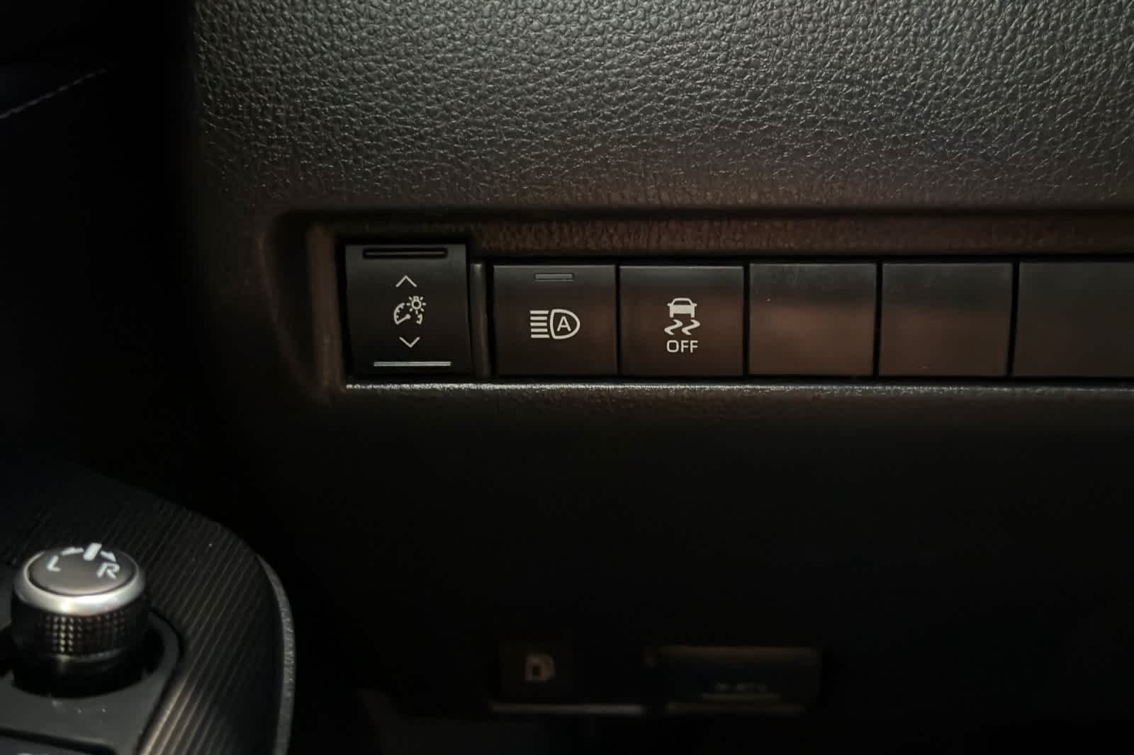 Used 2022 Blueprint Toyota XLE image 31