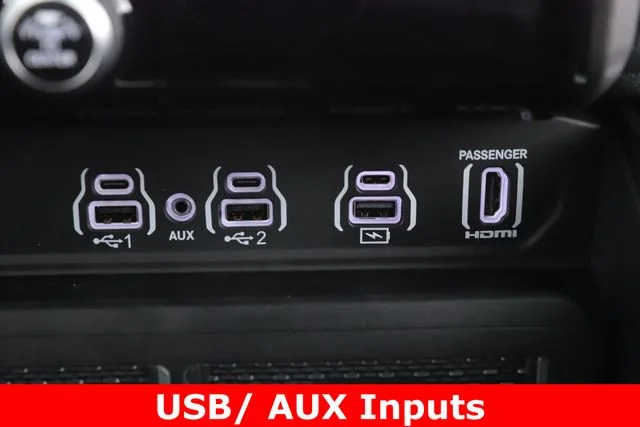 New 2026 Diamond Black Crystal Pearl-Coat Exterior Paint RAM Laramie image 28