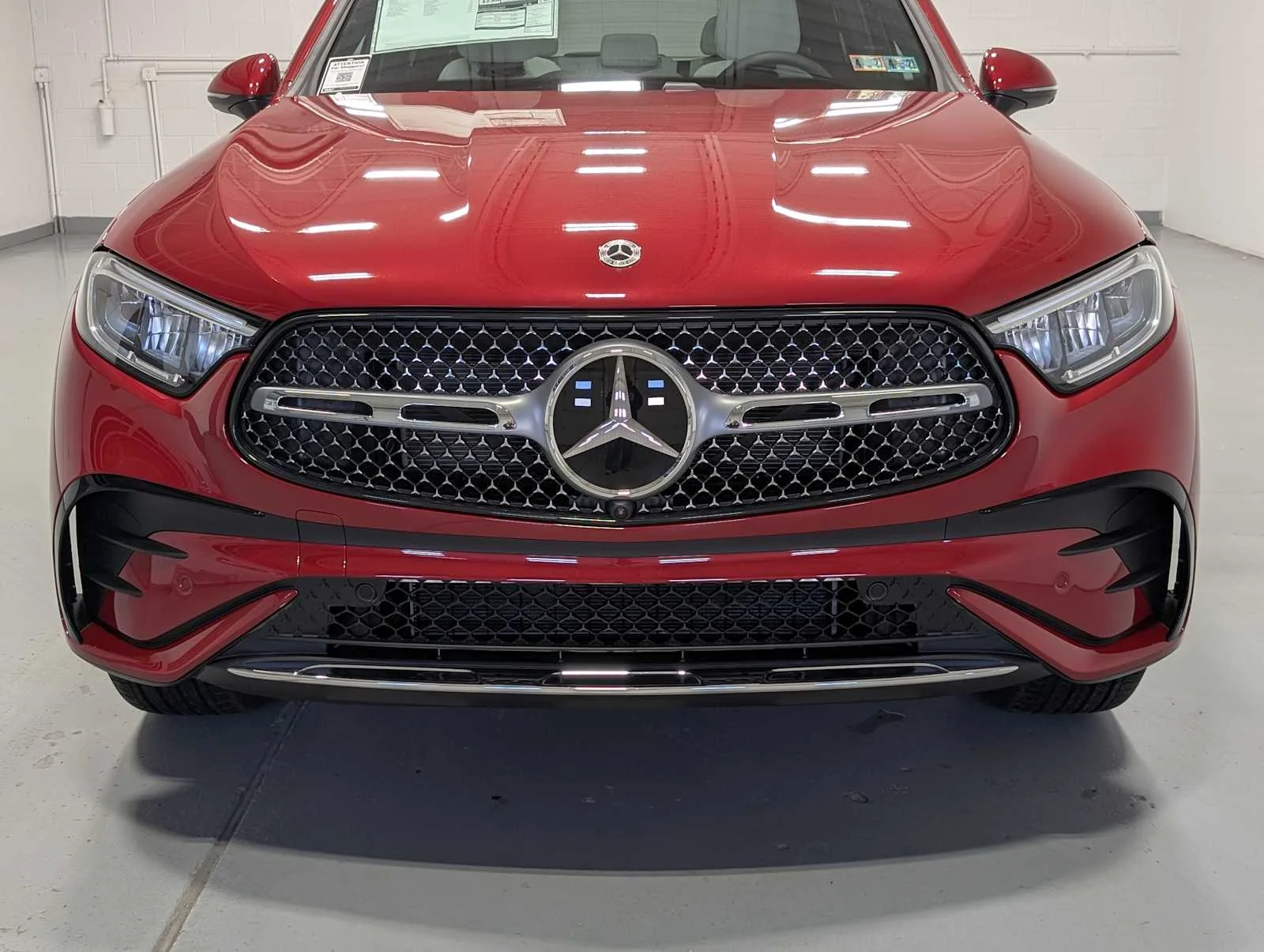 2026 Mercedes-Benz GLC Base - Photo 2
