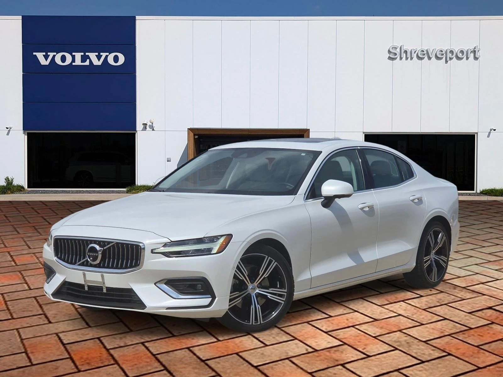 2022 Volvo S60
