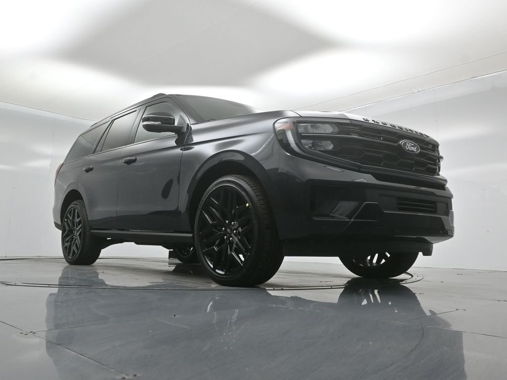 New 2026 Dark Matter Gray Metallic Ford Platinum image 49