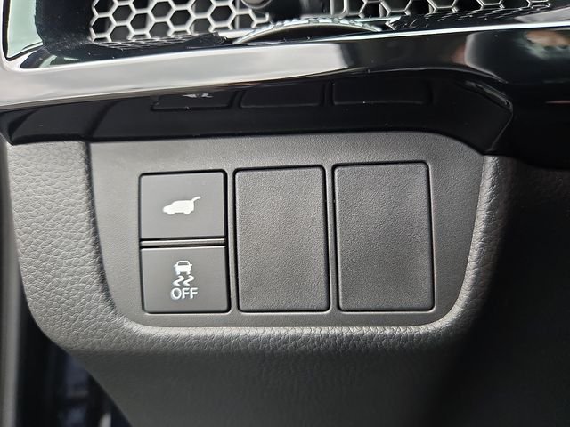 Used 2024 Crystal Black Pearl Honda EX-L image 23