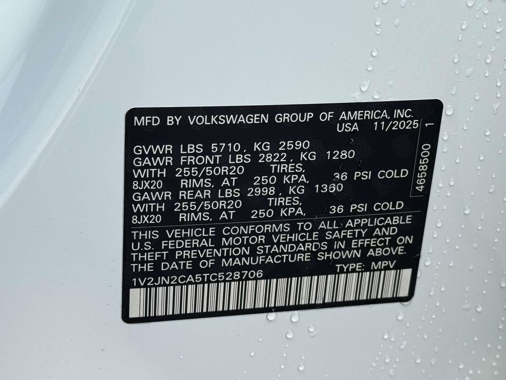 New 2026 White Volkswagen 2.0T SE w/Technology image 30