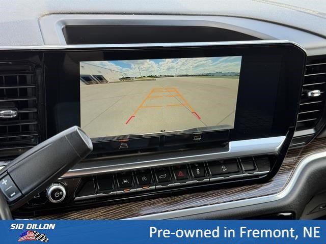 Used 2022 Summit White GMC Elevation image 10