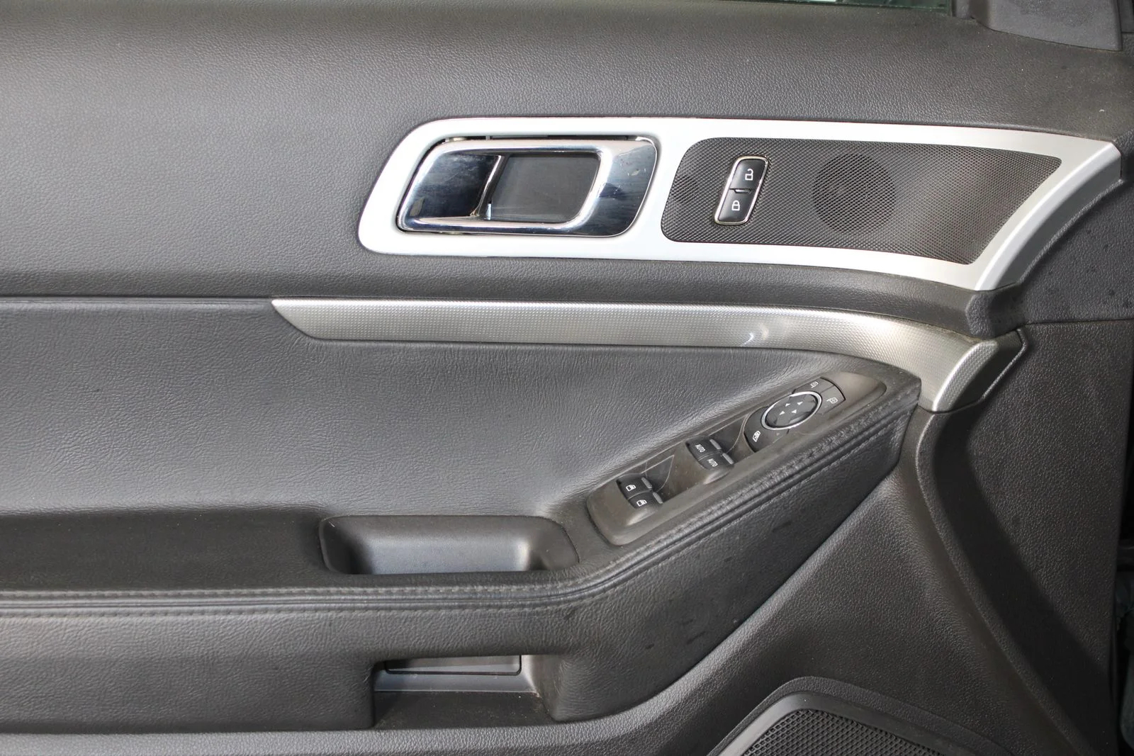 Used 2013 Green Ford XLT image 22