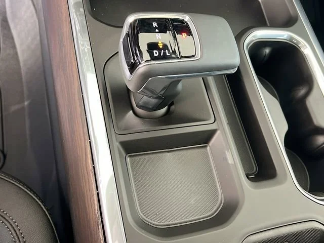 New 2026 Onyx Black GMC SLT image 12