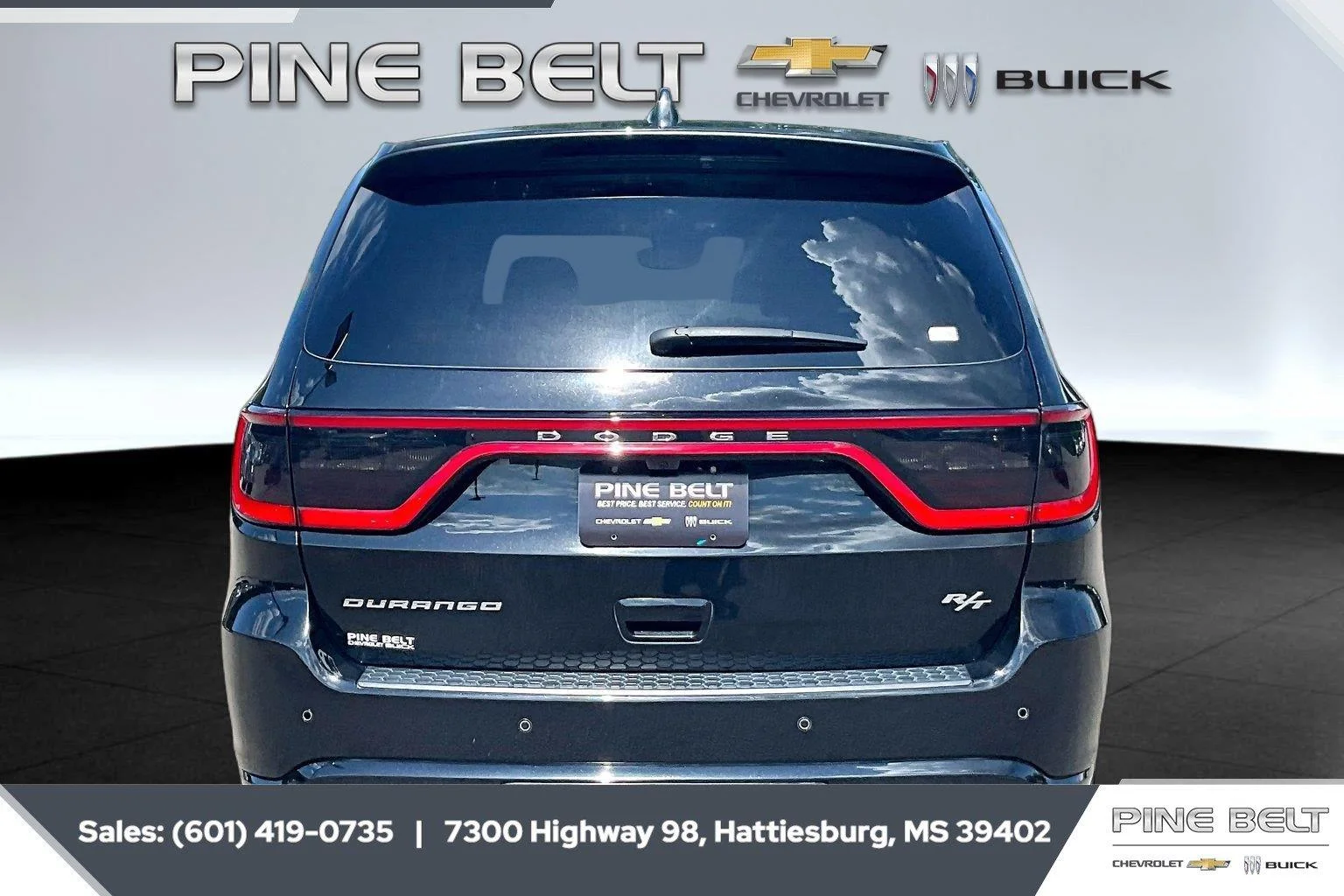 Used 2022 Black Dodge R/T RWD image 4