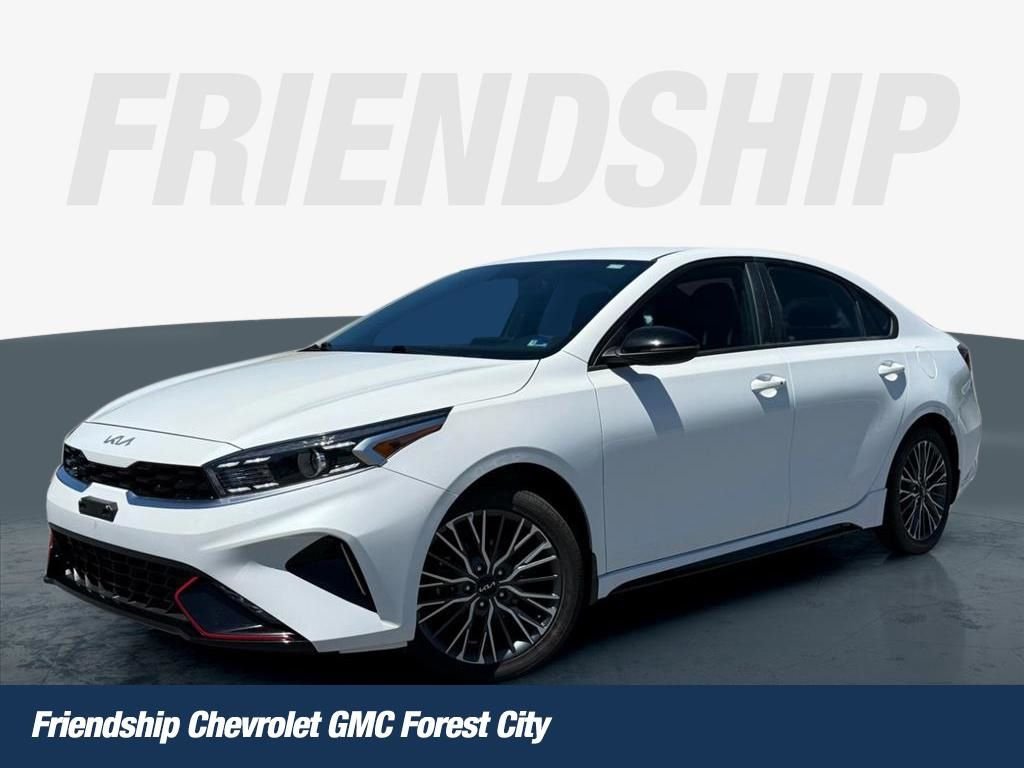Used 2023 White Kia GT-Line image 1