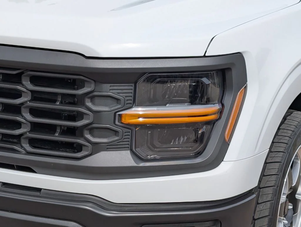 Used 2024 White Ford XL image 10