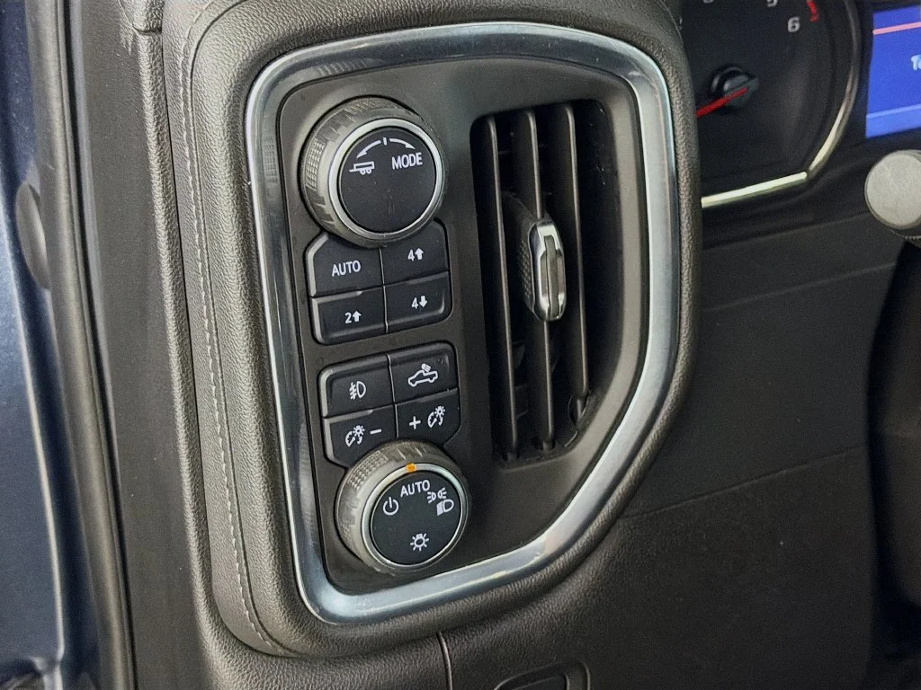 2021 Chevrolet Silverado 1500 RST - Photo 11