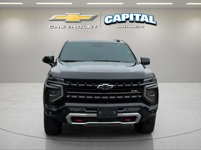 Used 2025 Black Chevrolet Z71 image 8