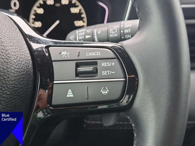 Used 2025  Honda EX-L image 18