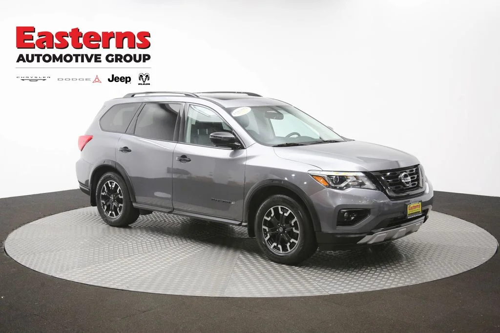 Used 2020 Gray Nissan SL image 57