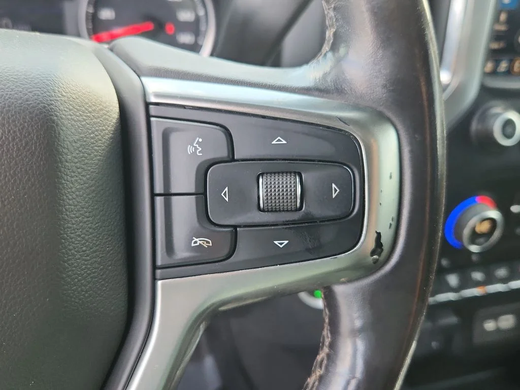 Used 2020 Silver Chevrolet LT image 21
