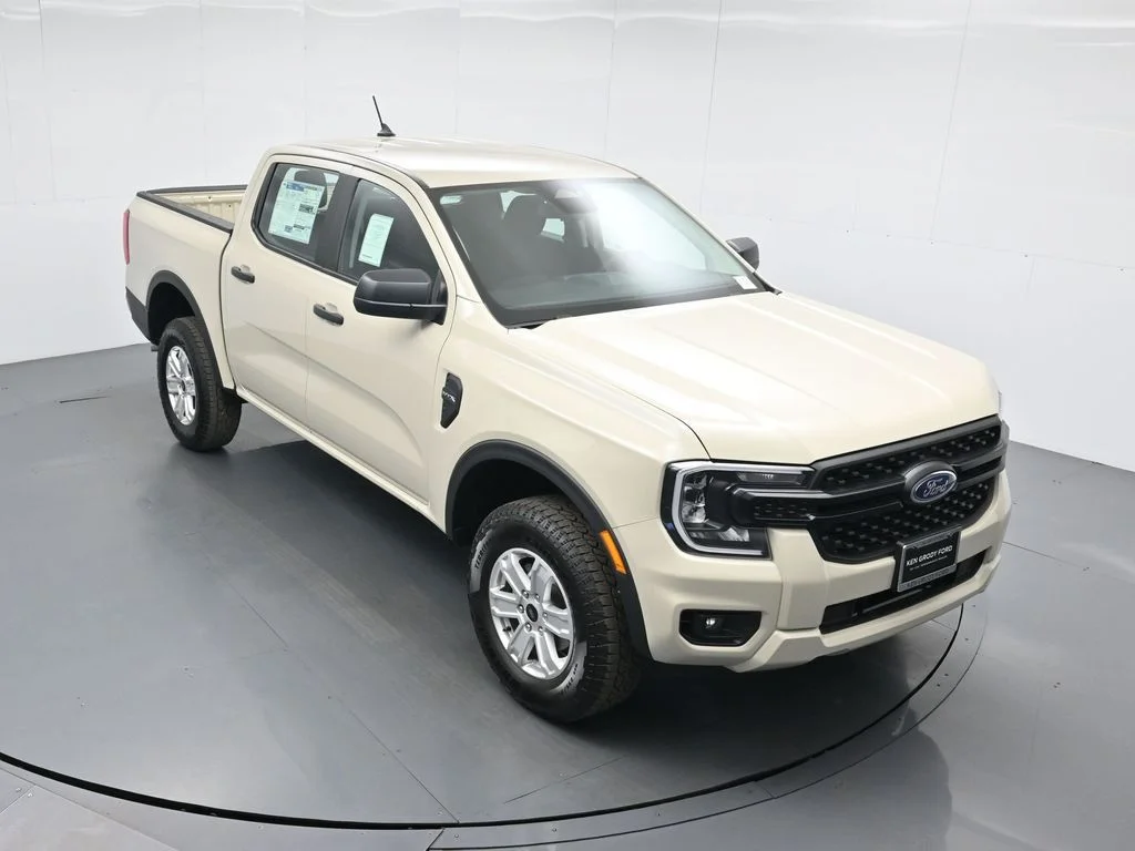 New 2025 Beige Ford XL image 37