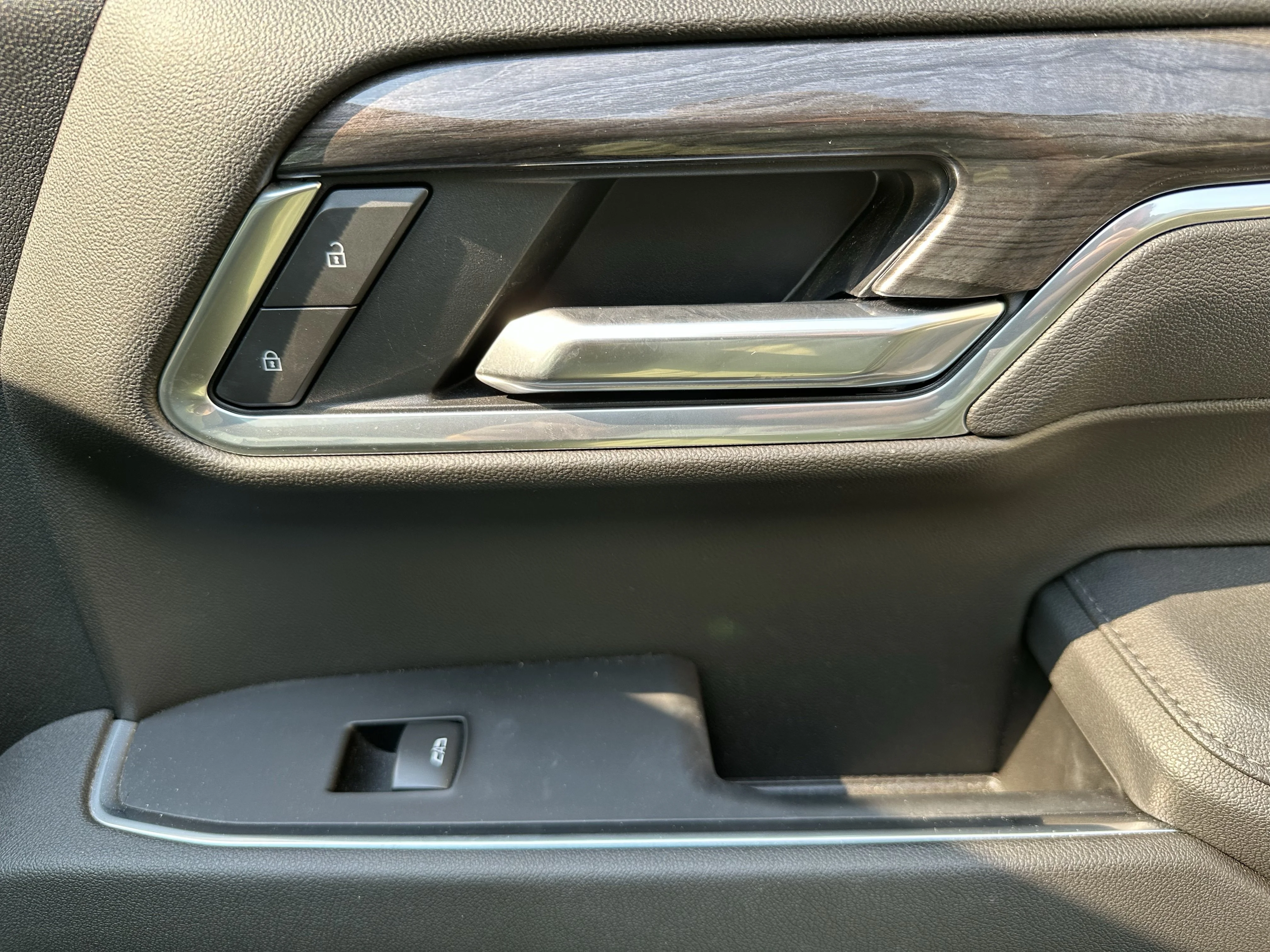Certified Used 2026  Chevrolet LTZ image 20