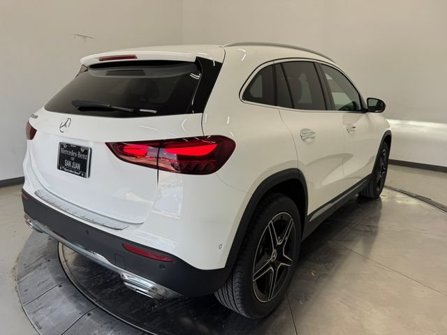 New 2026 Polar White Mercedes-Benz GLA 250 image 33