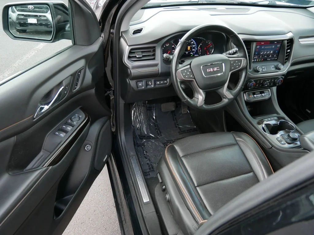 Used 2023 Black GMC AT4 image 11