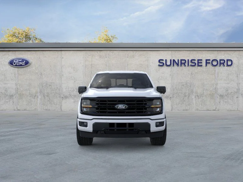 New 2026 Oxford White Ford XLT image 6