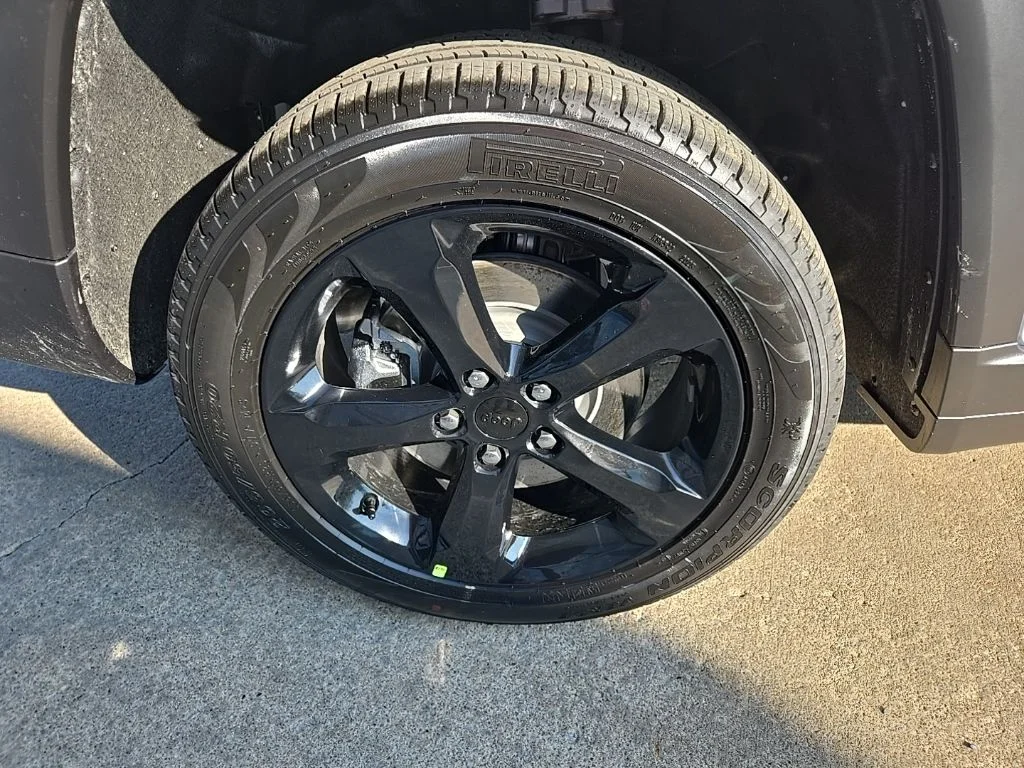 2025 Jeep Grand Cherokee L Limited - Photo 24