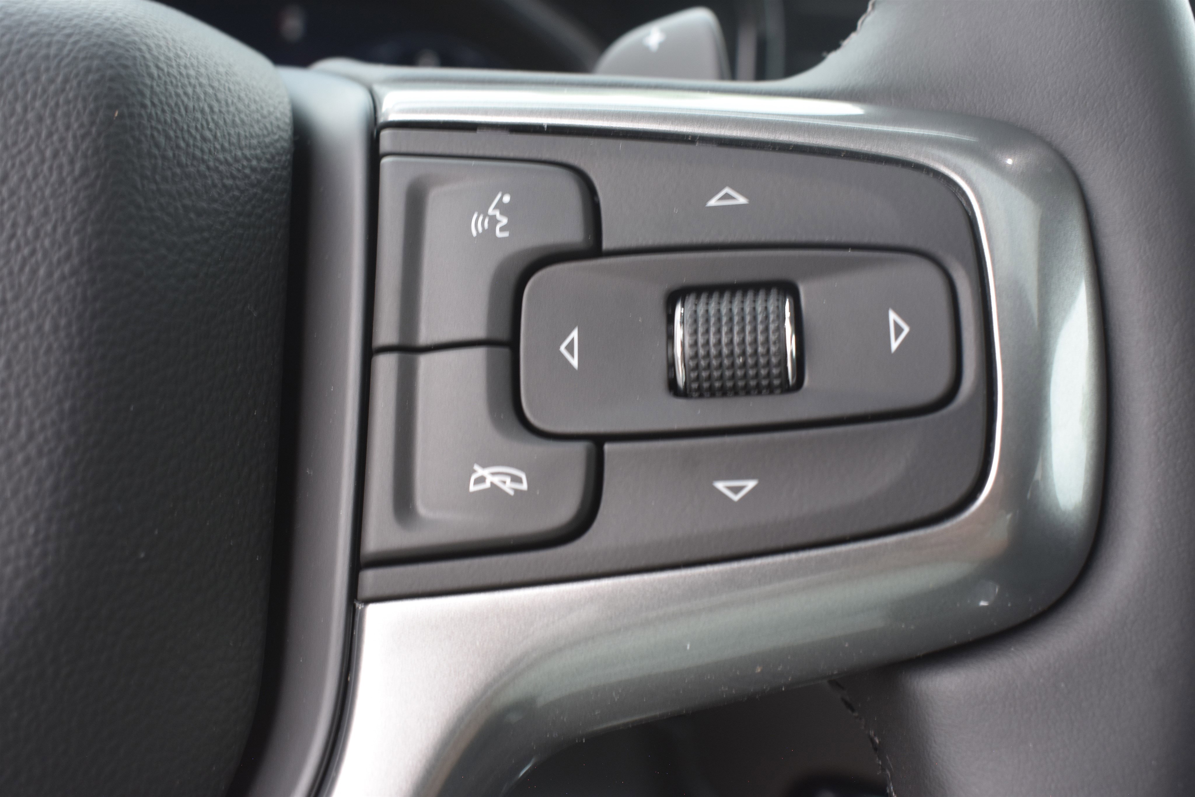 2026 Chevrolet Silverado 1500 LTZ - Photo 24