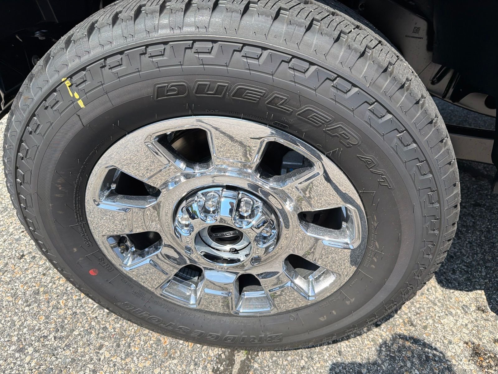 New 2026 Oxford White Ford F-250® Lariat® image 10